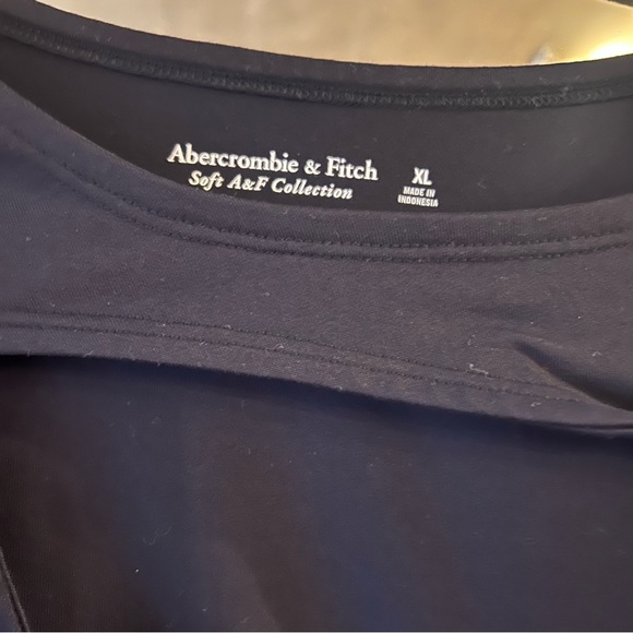 Abercrombie Women's Long-Sleeve Cutout Crew Bodysuit - Picture 6 of 14